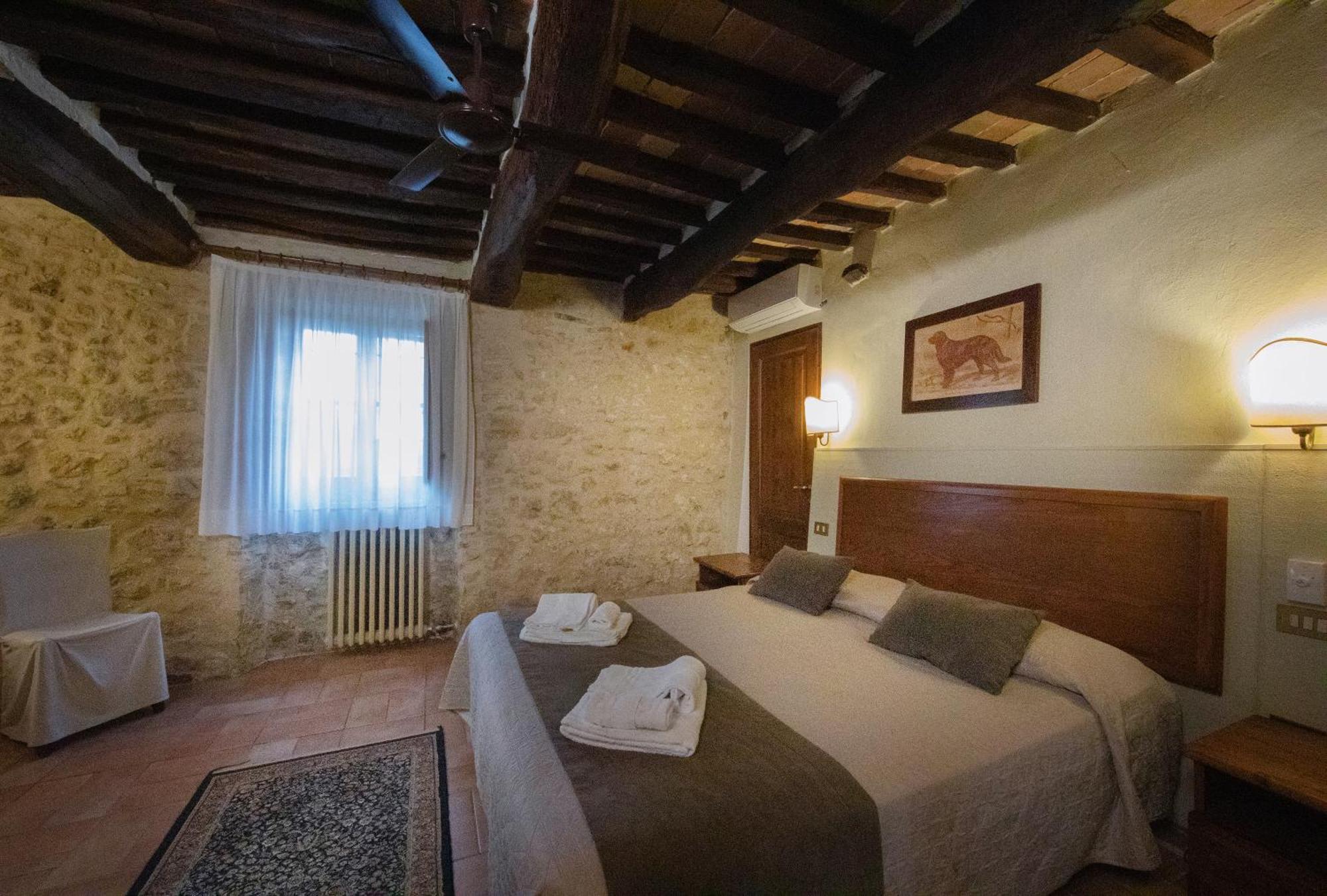 Tenuta Decimo - Villa Dini Сан-Джиміньяно Екстер'єр фото
